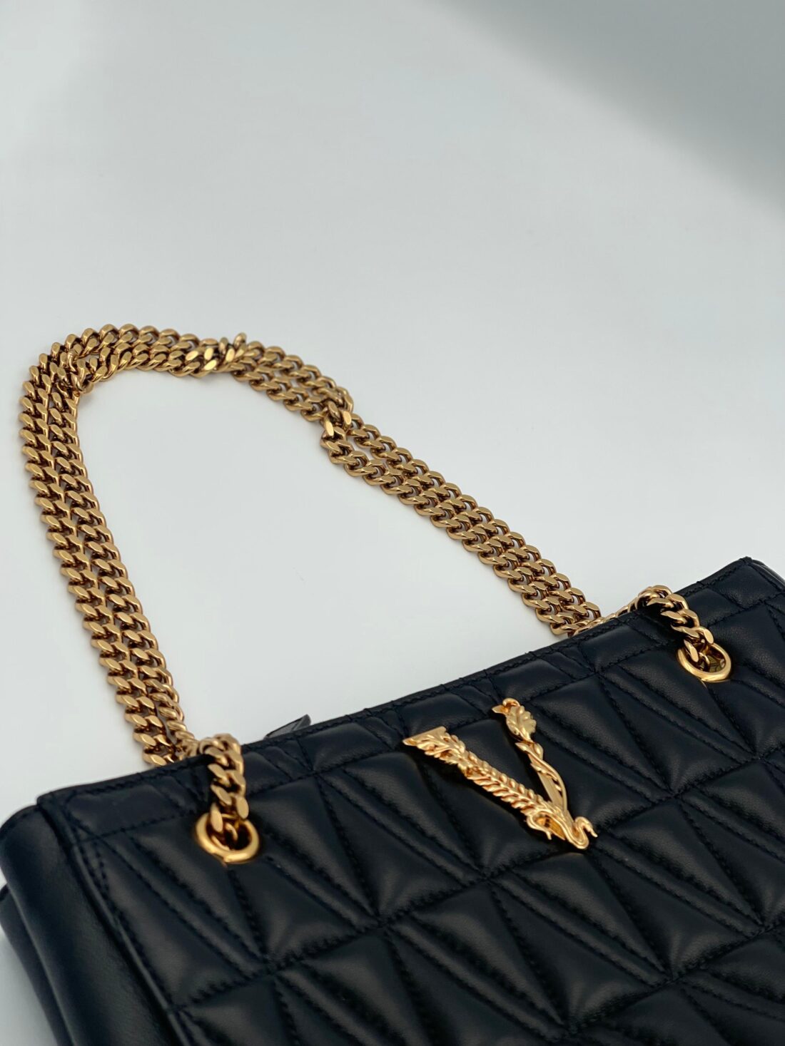 Versace - Vertus Quilted Shoulder Bag - Image 2