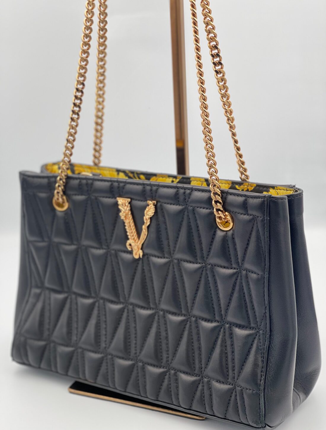 Versace - Vertus Quilted Shoulder Bag - Image 5