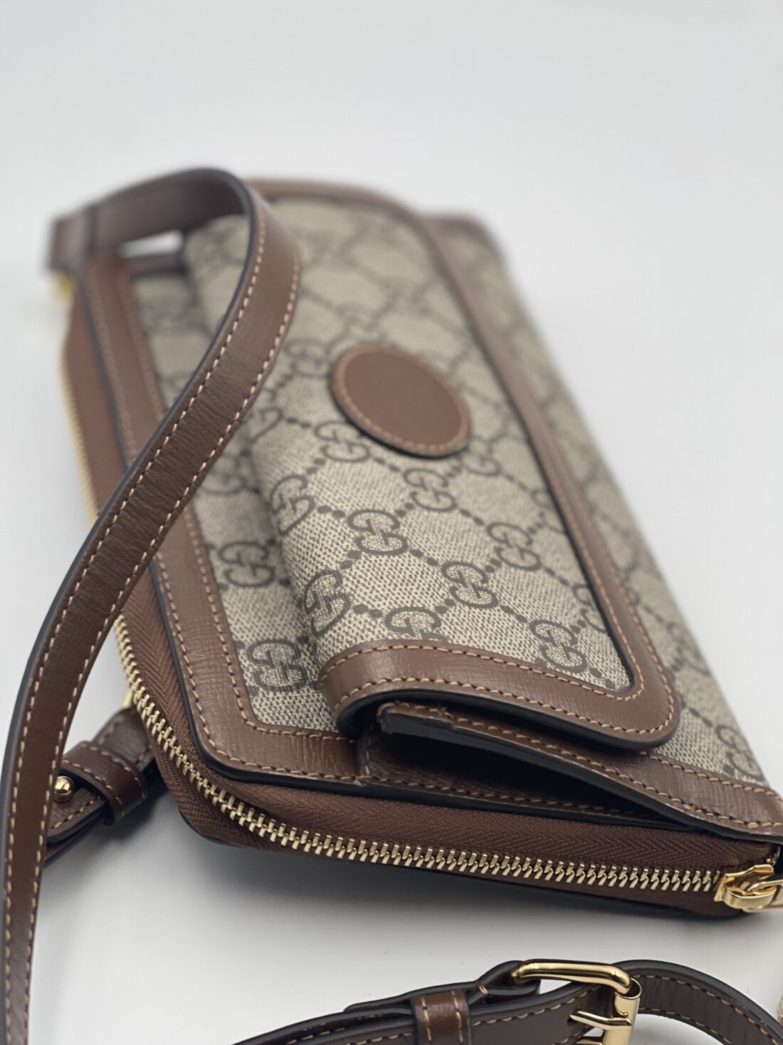 Gucci - GG Supreme Canvas Crossbody Bag - Image 5