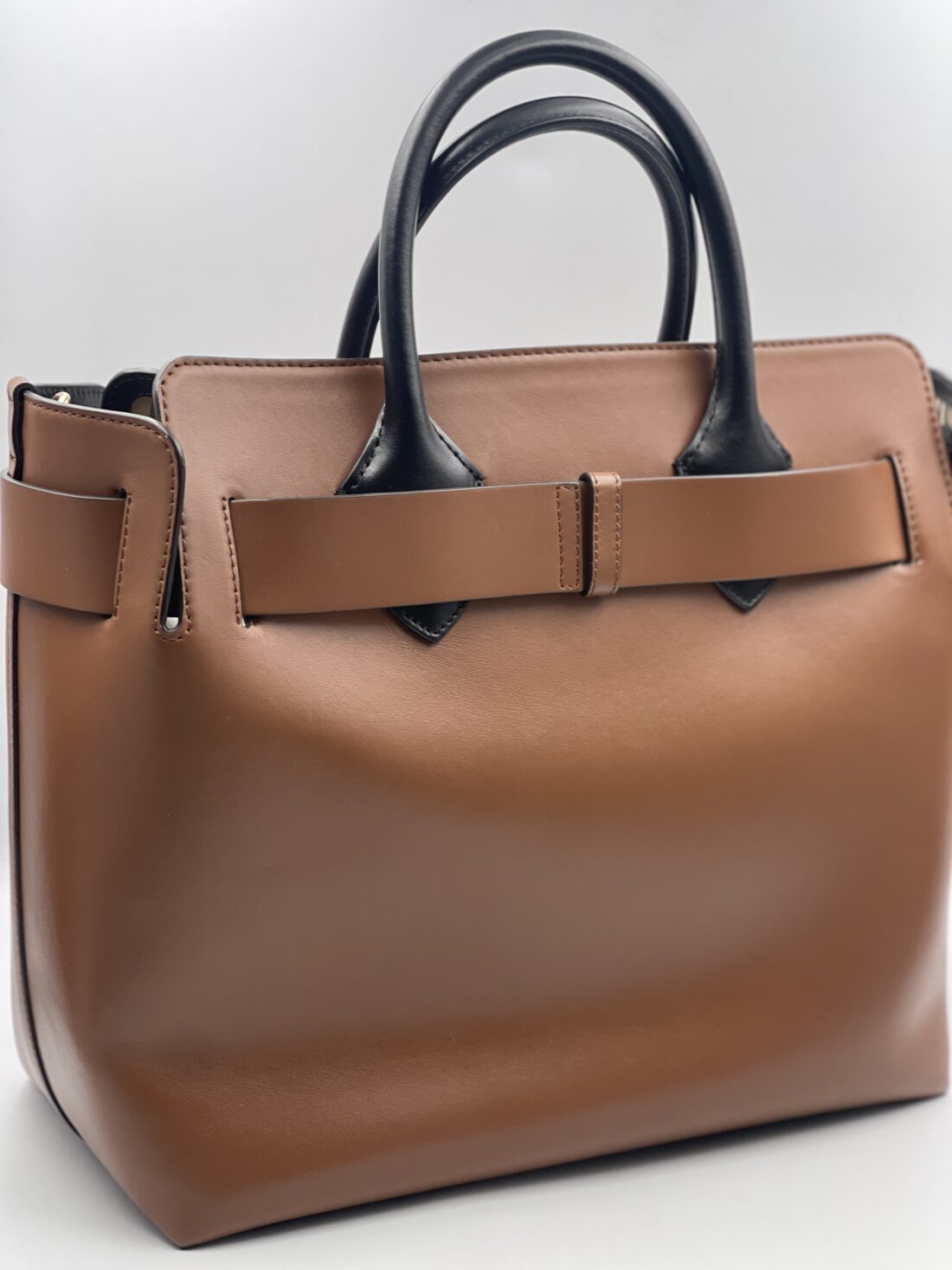 Burberry - Leather 2 Way Tote Bag - Image 3