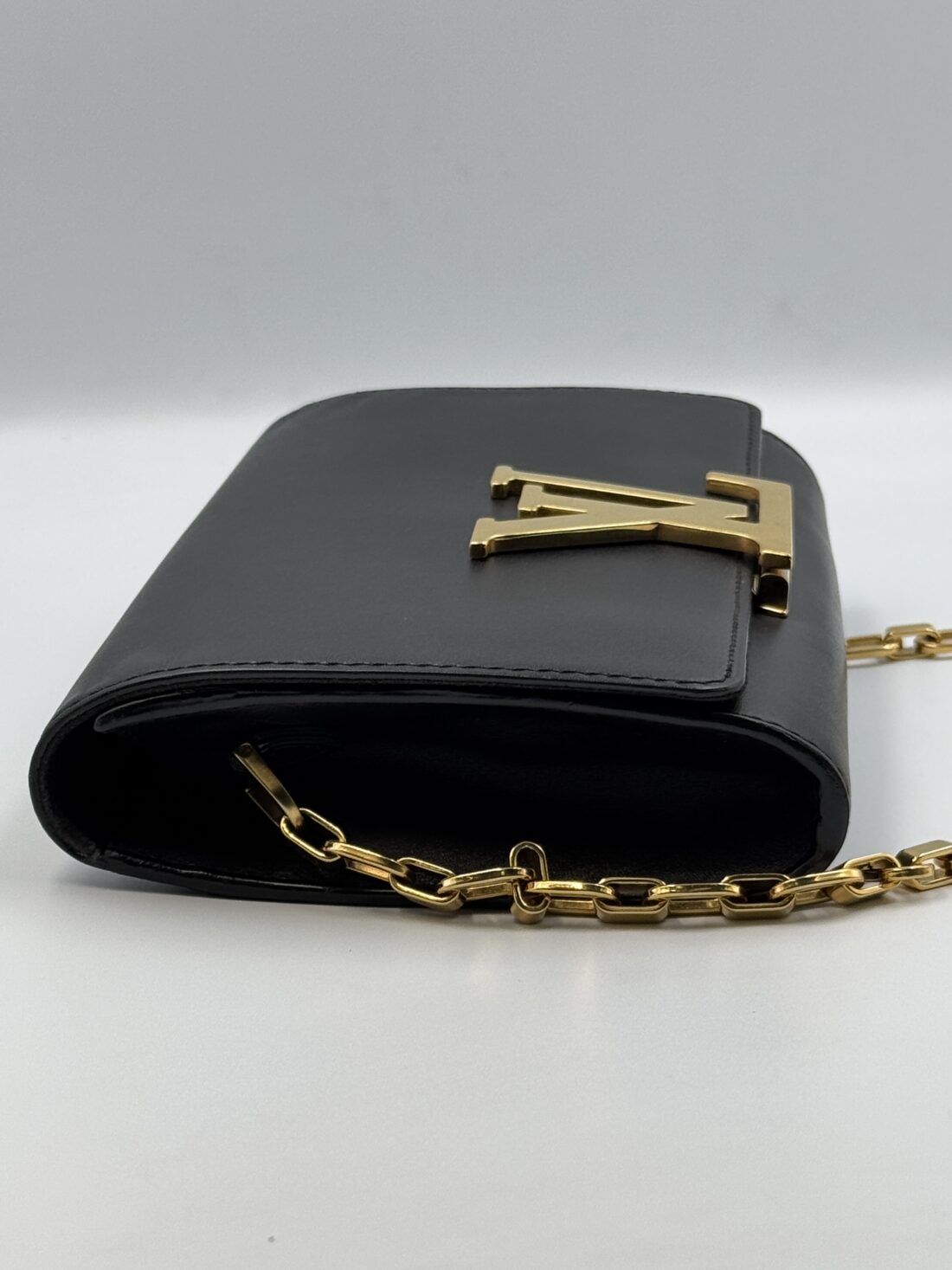 Louis Vuitton - LV Logo Louise Chain Shoulder Bag - Image 5