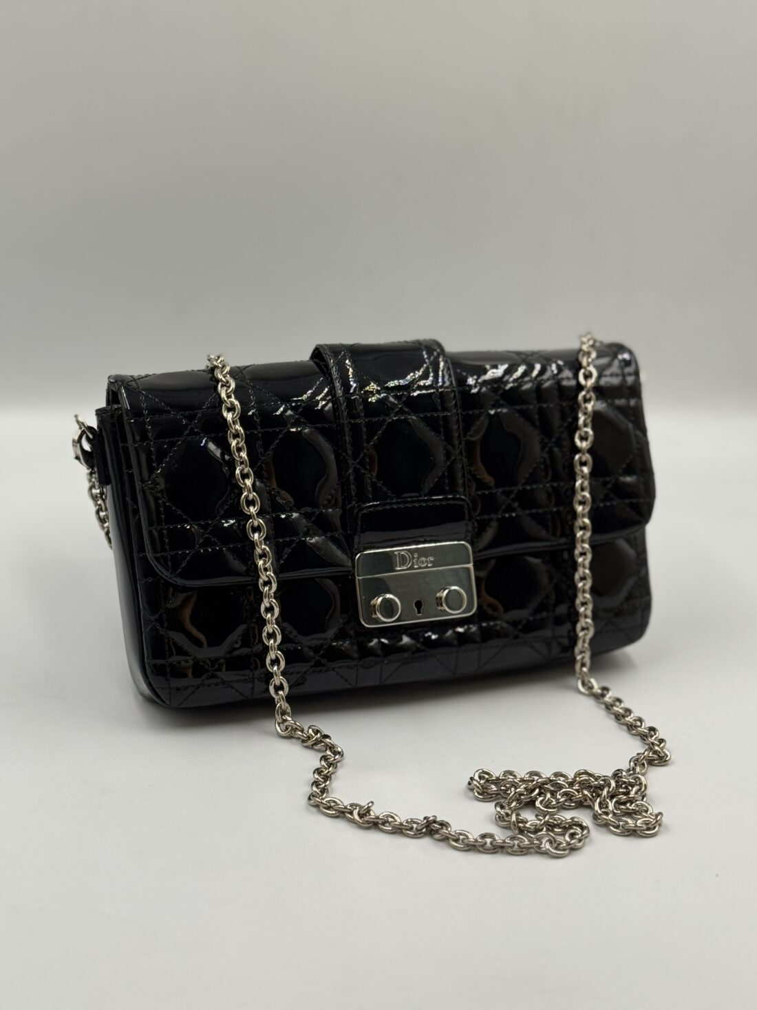 Dior - Cannage Patent Leather Chain Shoulder Bag - Image 3