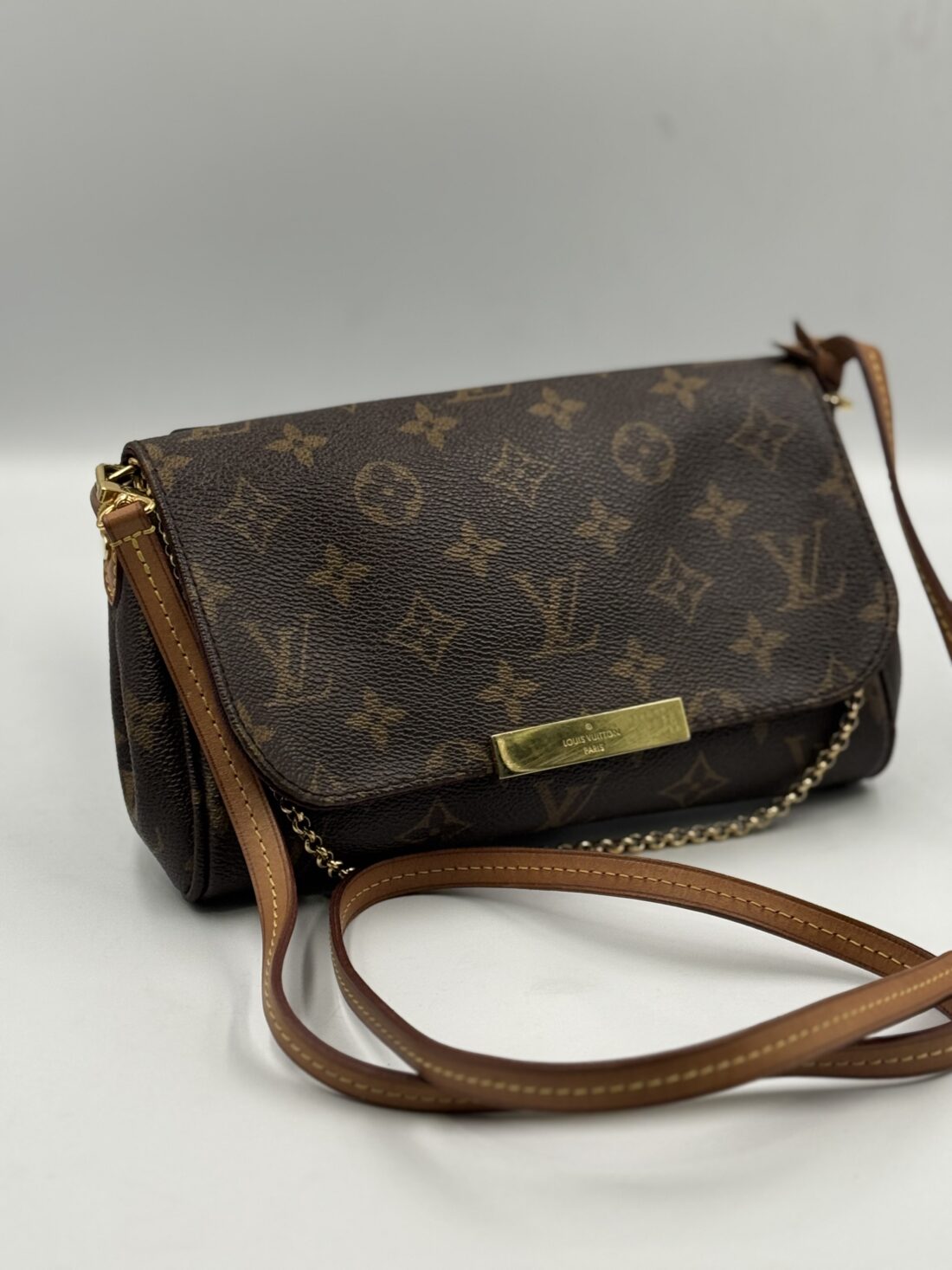 Louis Vuitton - Monogram Canvas Favorite PM